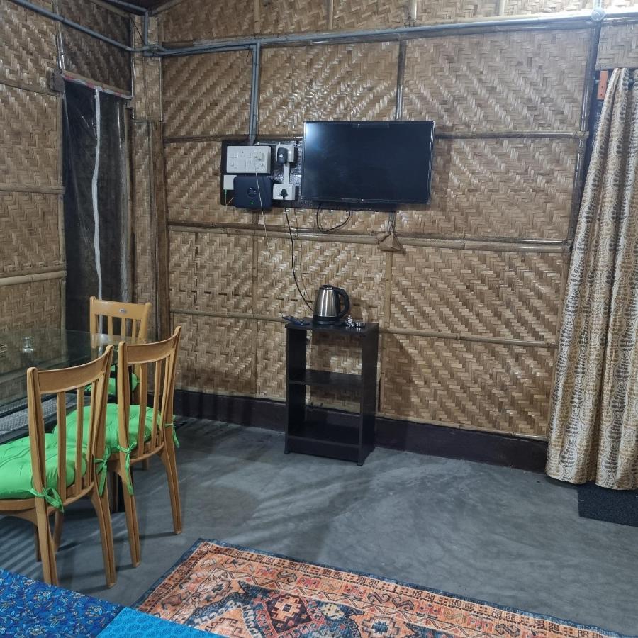 Alohi The Terrace Homestay Tezpur Luaran gambar