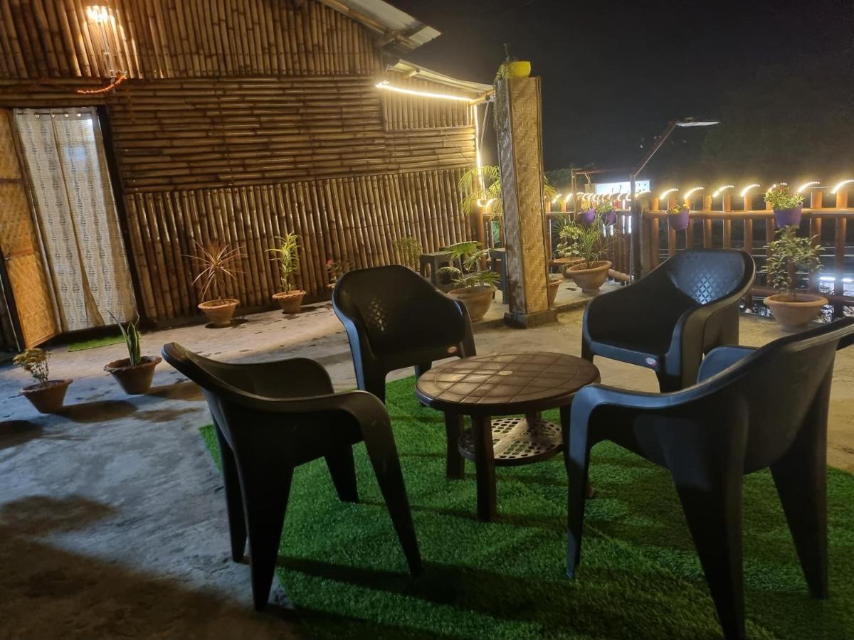 Alohi The Terrace Homestay Tezpur Luaran gambar